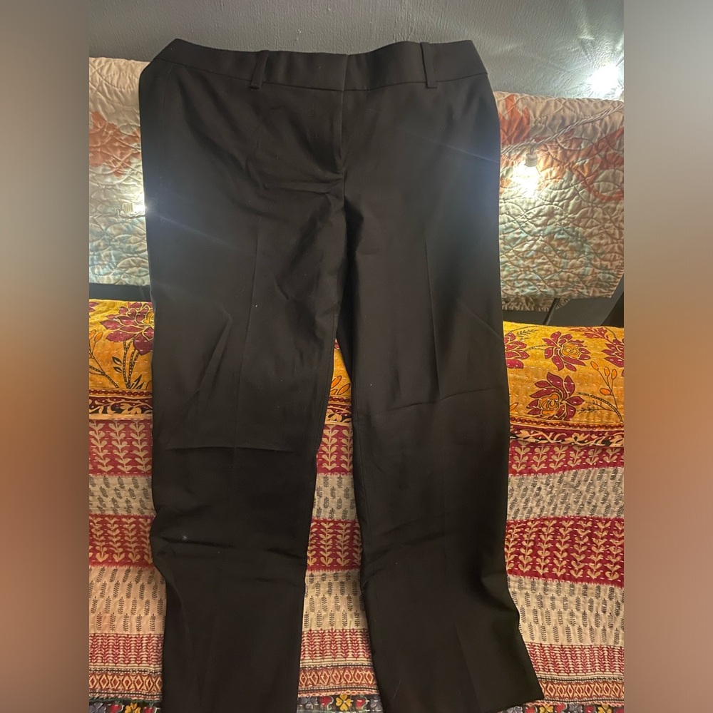 NWT Ann Taylor black dress pants. Size 4